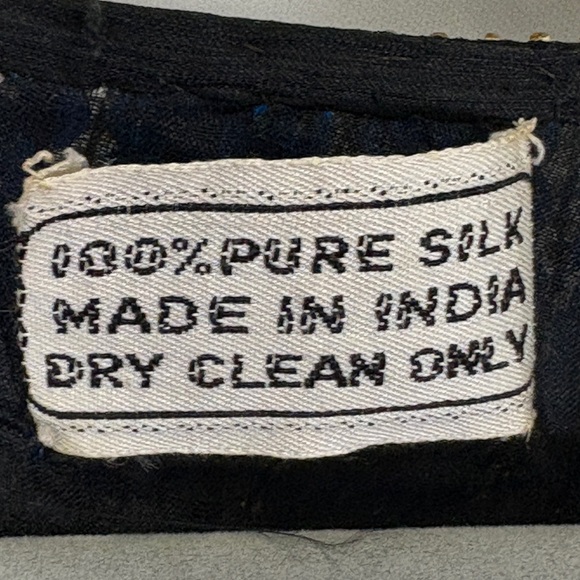 Vintage Scala Silk Sequin Butterfly Blouse Size Medium - Picture 10 of 10